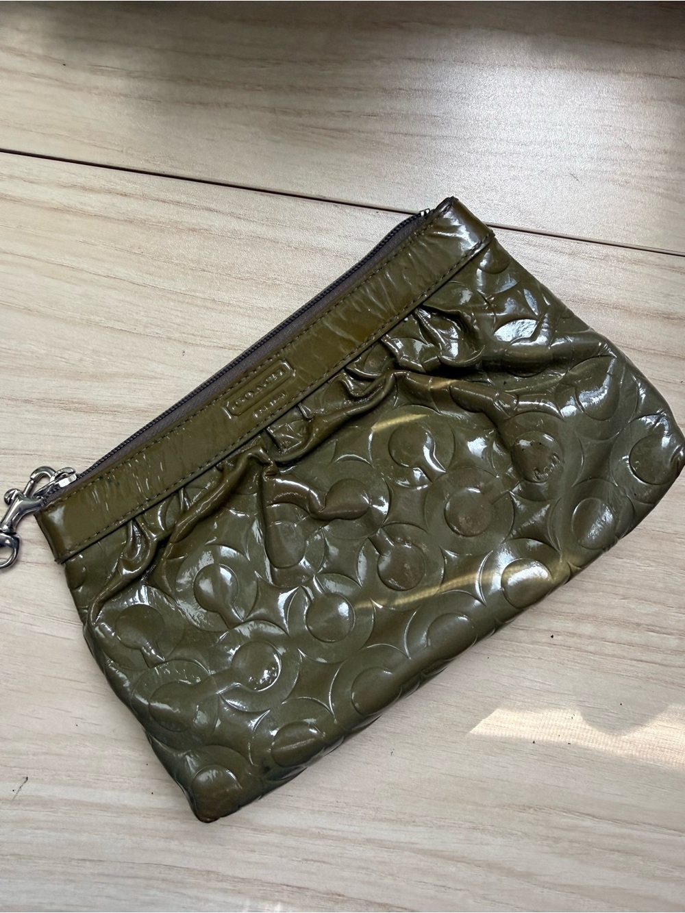 Coach Olive Patent Signature Wristlet